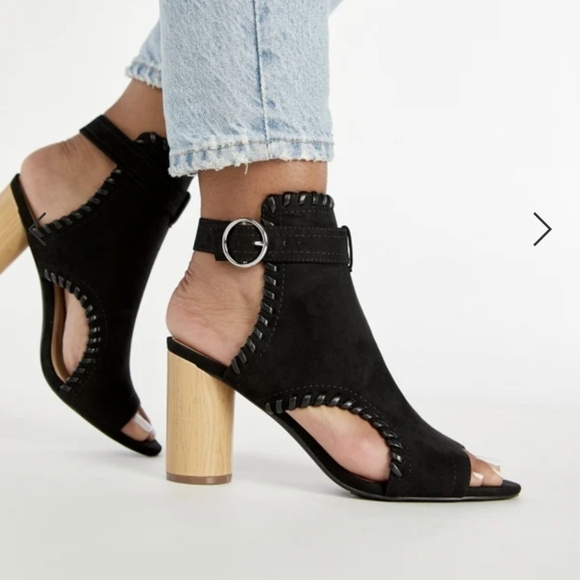 Just Fab Indie heeled sandals - Picture 1 of 3